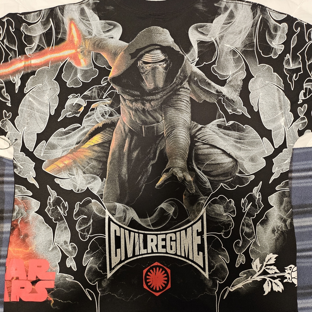 Star Wars Black Graphic Short Sleeve Tee with Red Emblem